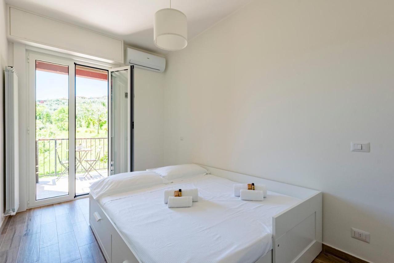Joivy Lele Apartment With Swimming Pool Rapallo Buitenkant foto